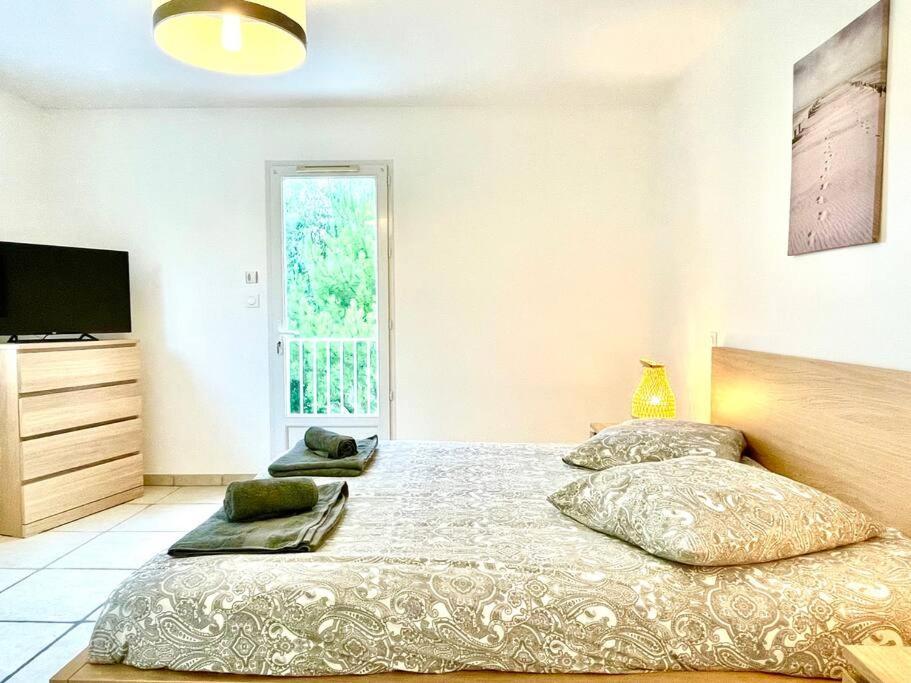 Charmante Villa Pour 10 Personnes Saint-Augustin  Eksteriør billede